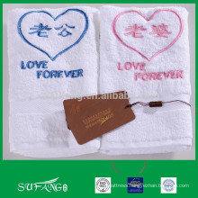 2015 Hot Selling Eco-friendly Knitted Compressed Fashion Custom Microfiber Lovers Towel